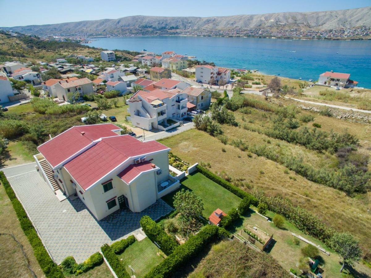 Apartments Basaca Pag Town Εξωτερικό φωτογραφία